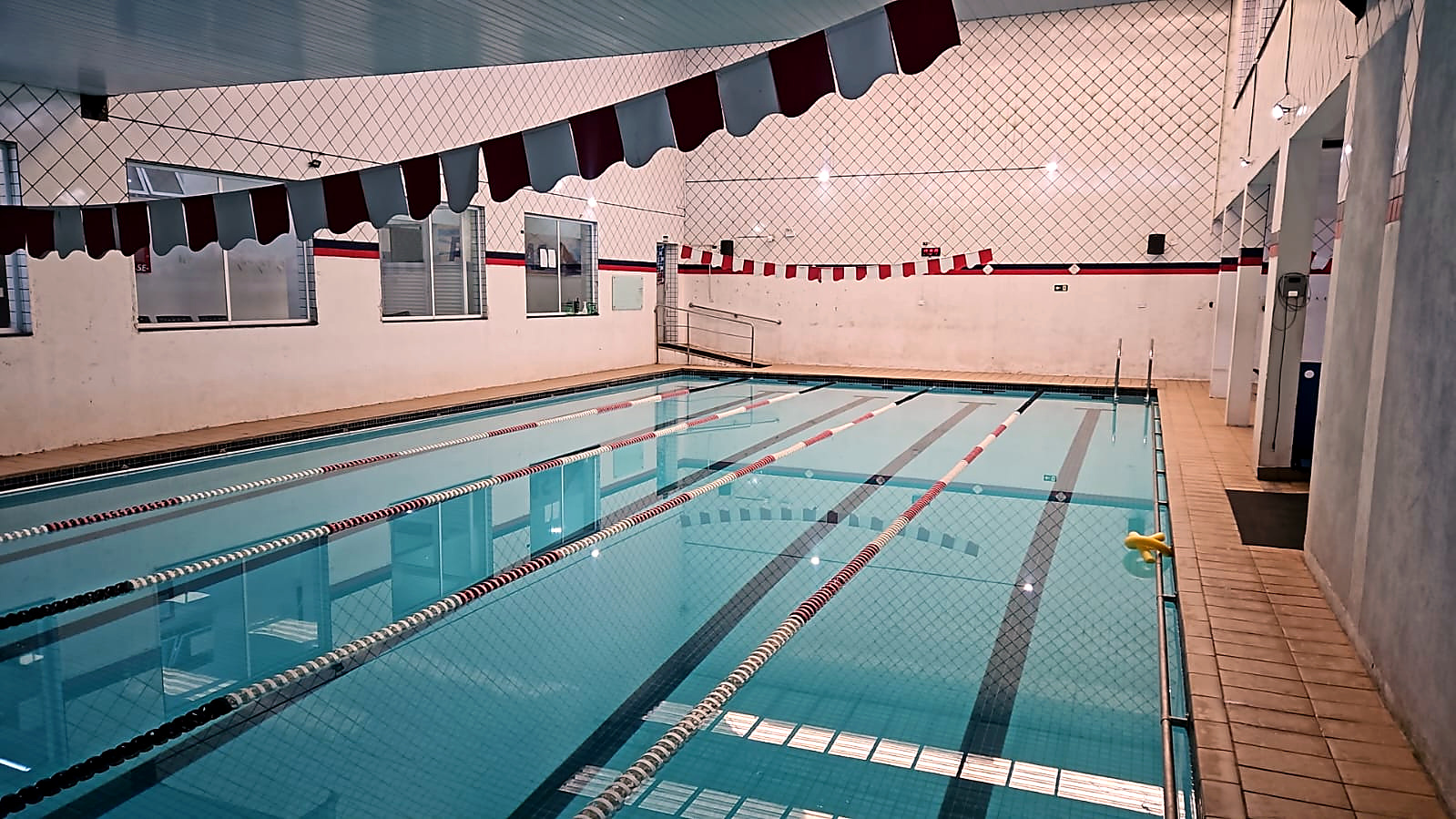 Ambiente de Hidroginástica na Aquademic